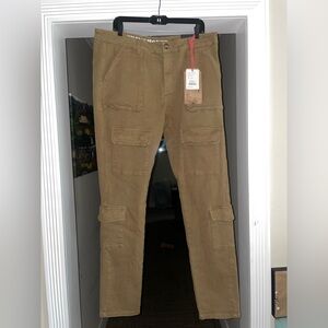 Grindhouse Men's Tan Denim Cargo Pants-Size 38/32-New with tags